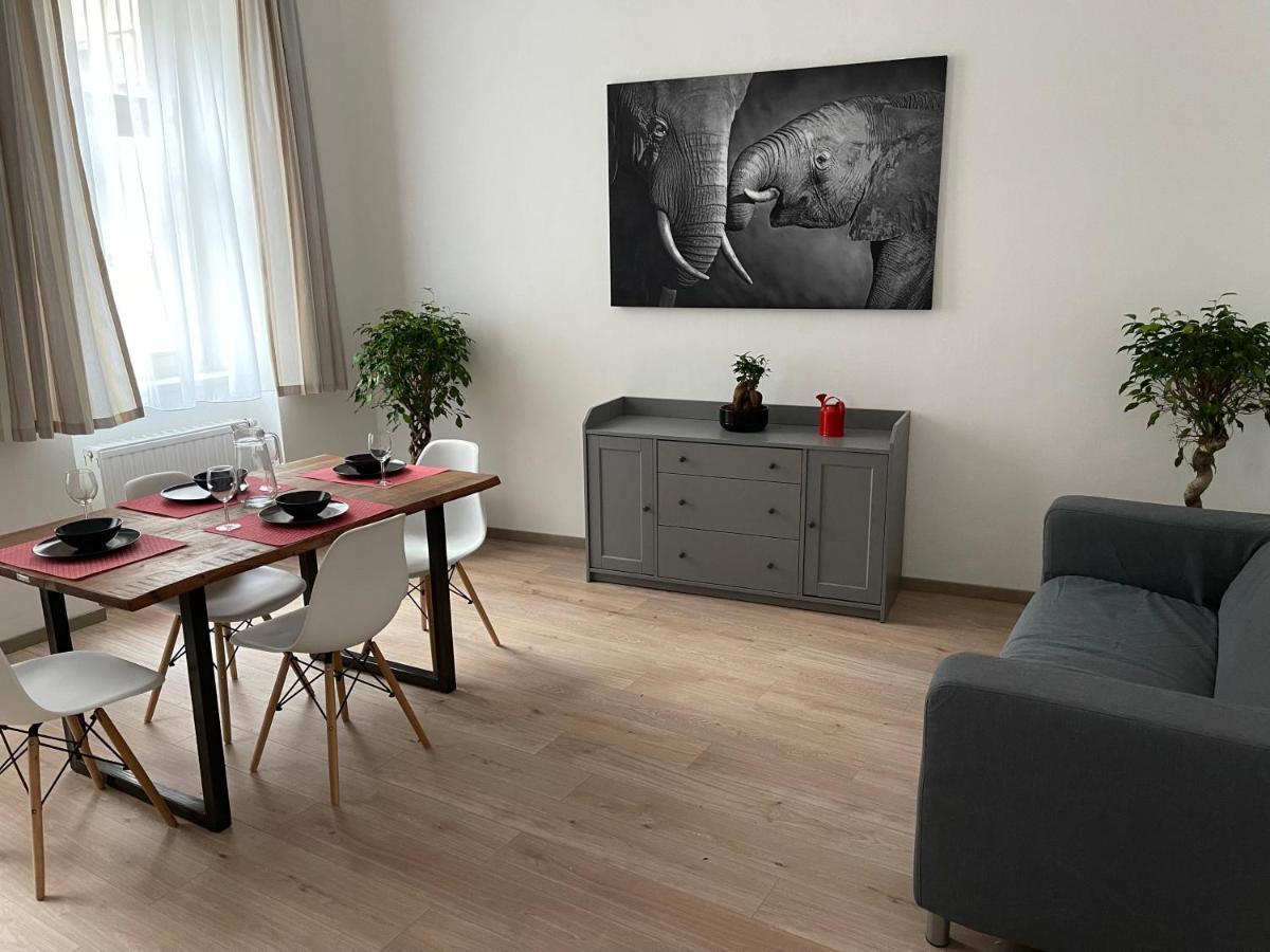 Gesamte Unterkunft Fuer 4 Personen Top 8 Apartment Vienna Exterior photo